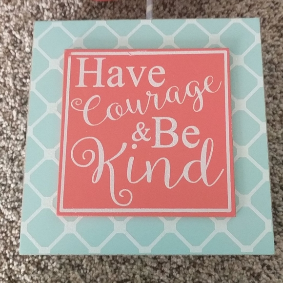 Decor 2 items - Picture 2 of 15